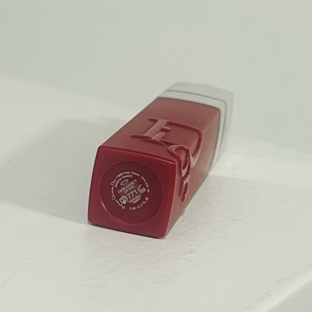 💋DIOR - Addict Lip Tint 👄 - Picture 5 of 7